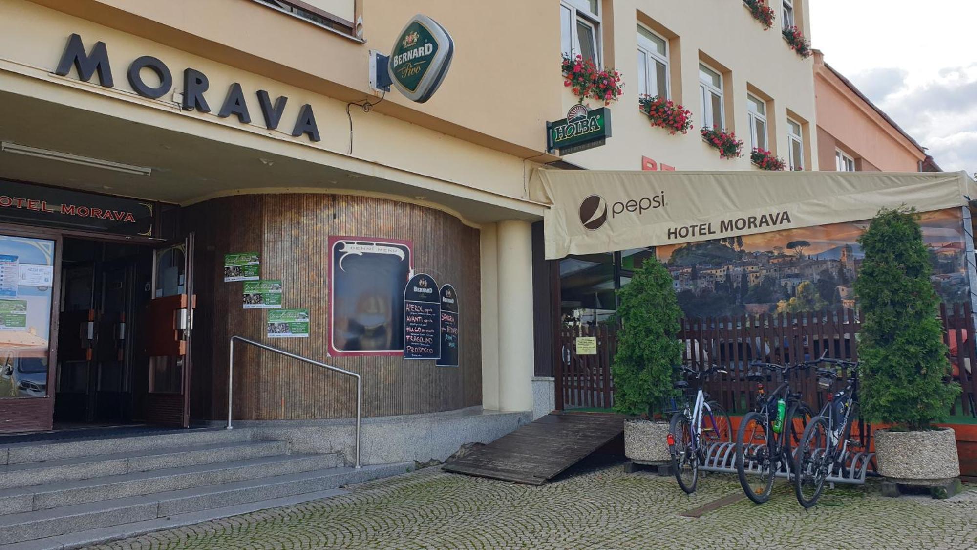 Hotel Morava Jevicko ภายนอก รูปภาพ