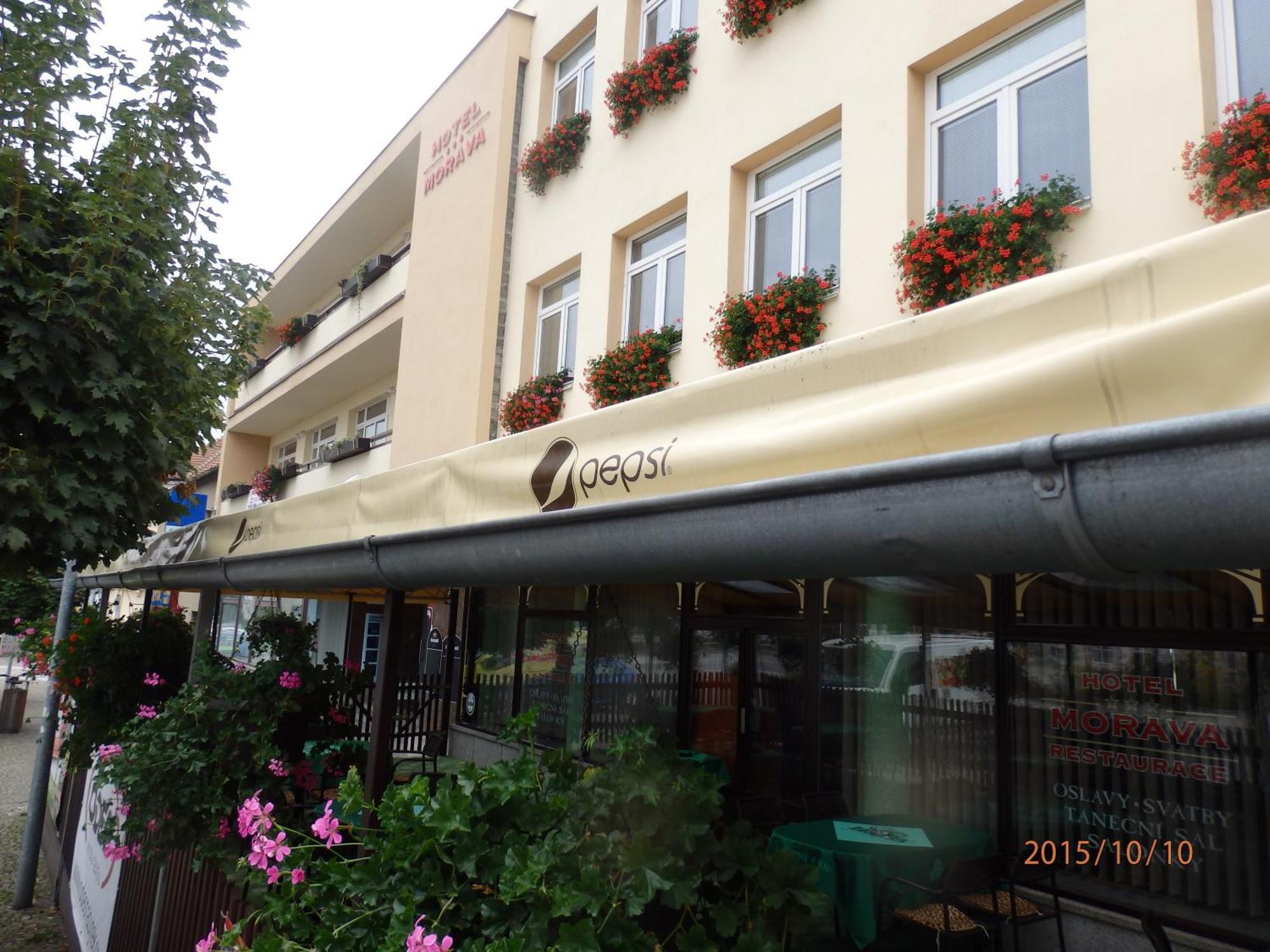 Hotel Morava Jevicko ภายนอก รูปภาพ